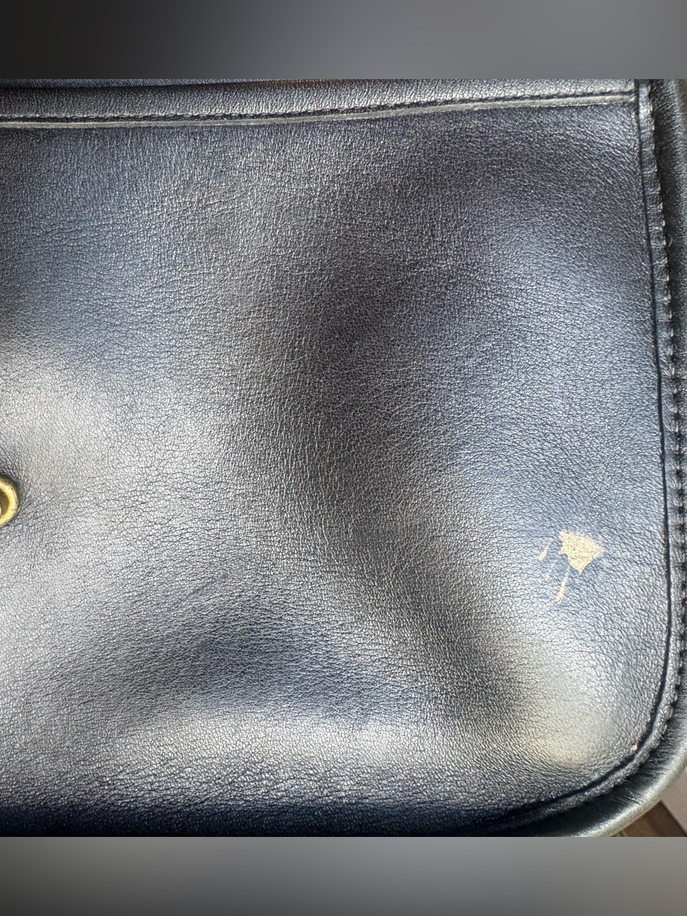 Vintage Coach City Bag Black with Brass Hardware - Picture 7 of 7